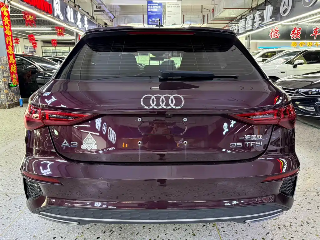 Audi A3 2023 — фото 5