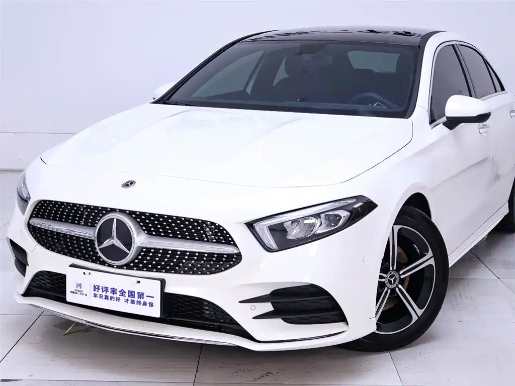 Mercedes-Benz A-Class 2023 — фото 3