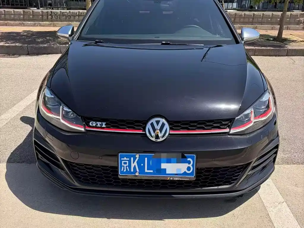 Volkswagen Golf GTI 2018 — фото 2
