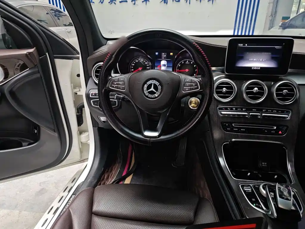 Mercedes-Benz GLC 2019
