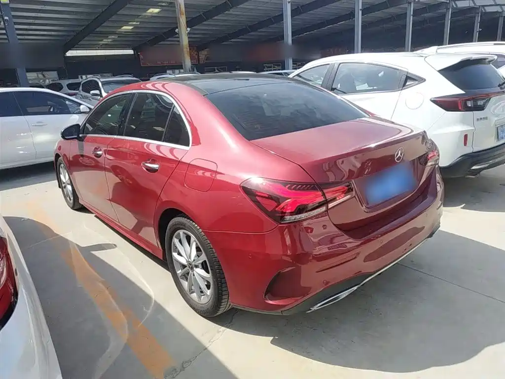 Mercedes-Benz A-Class 2020 — фото 23