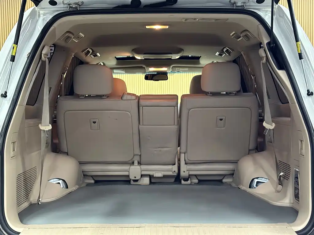Toyota Land Cruiser 2015 — фото 16