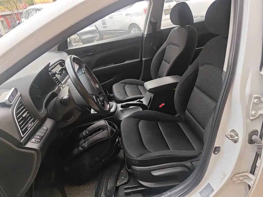 Hyundai Celesta 2018 — фото 11