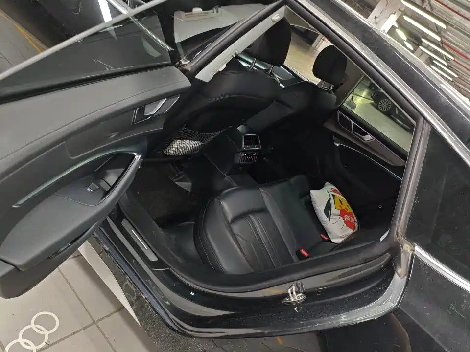 Audi A7 2023