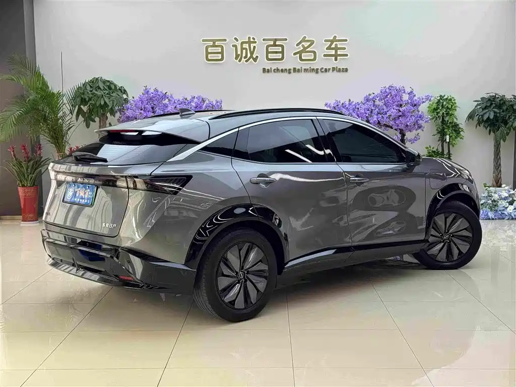 Nissan ARIYA 2024