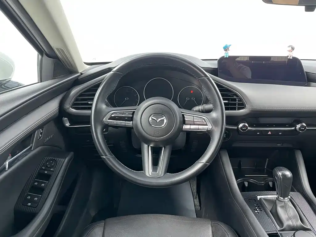 Mazda 3 Axela 2023