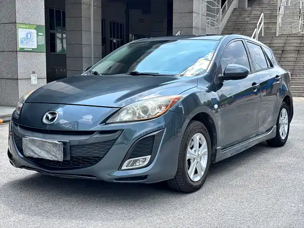 Mazda 3 Xingcheng 2012