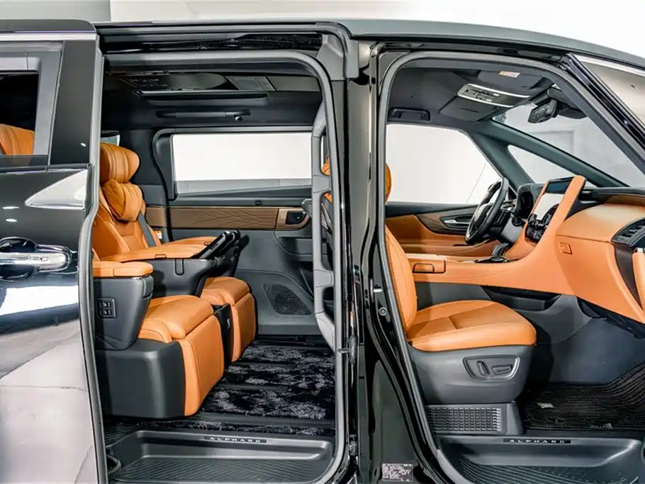 Toyota Alphard 2025 — фото 23