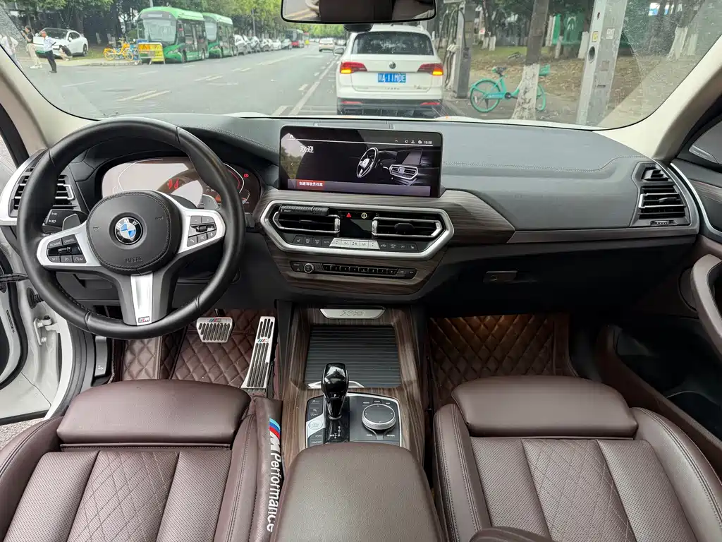 BMW X3 2022 — фото 12
