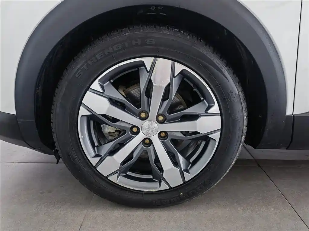Peugeot 4008 2018 — фото 17
