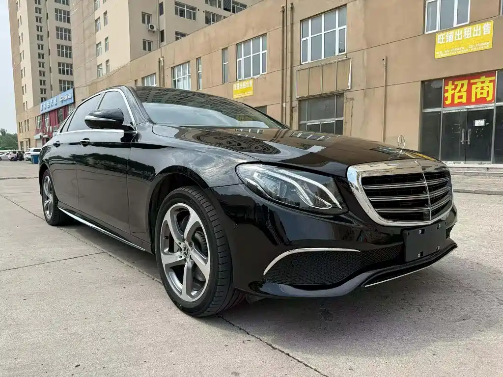 Mercedes-Benz E-Class 2018 — фото 1