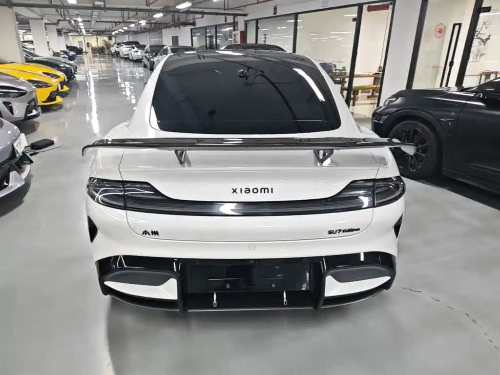 Xiaomi SU7 Ultra 2025
