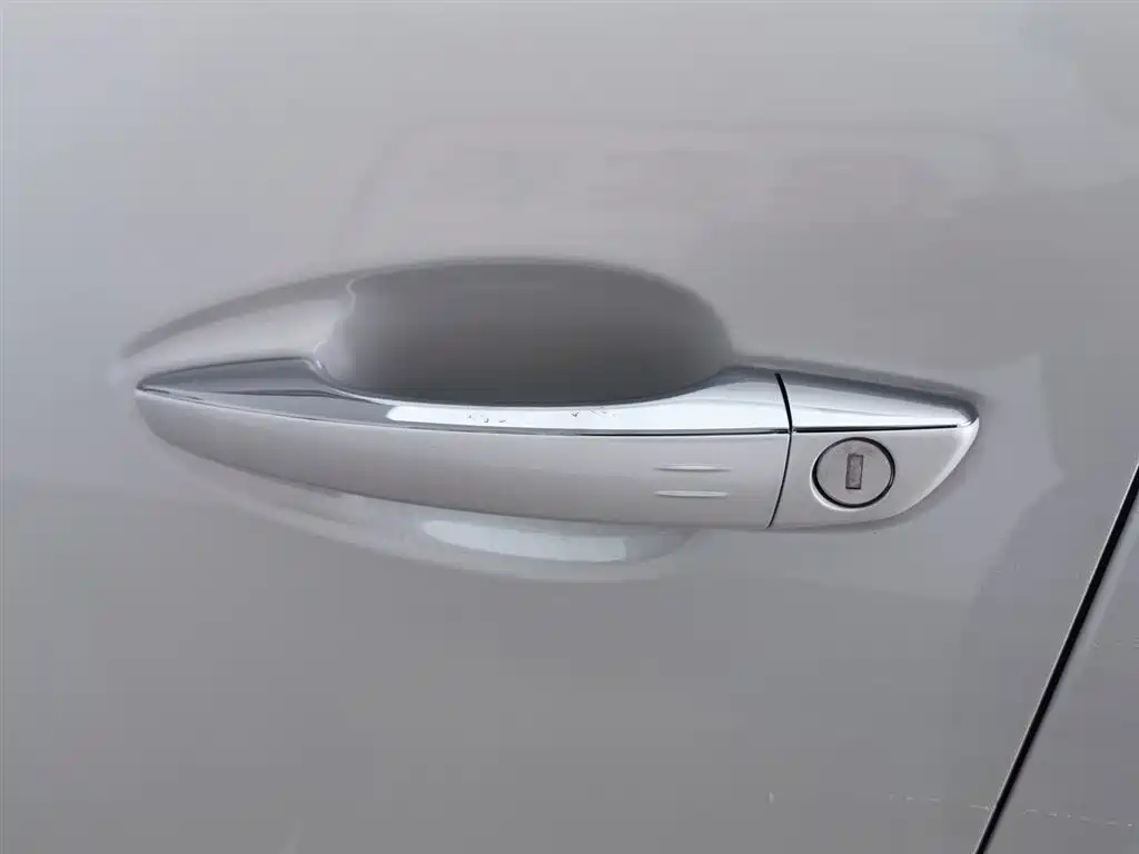 Peugeot 4008 2018 — фото 18