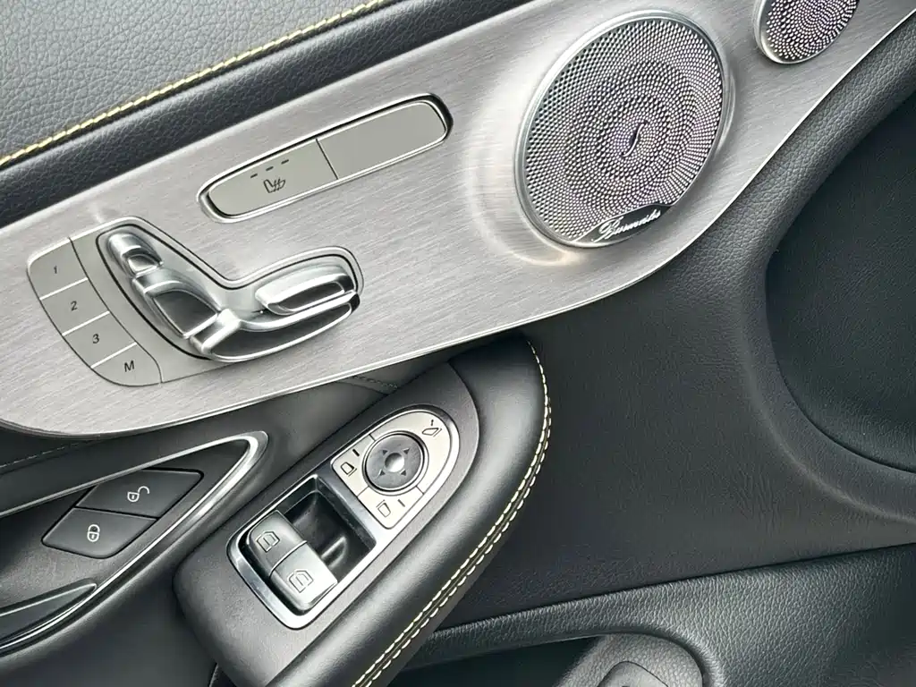Mercedes-Benz C-Class AMG 2021 — фото 13