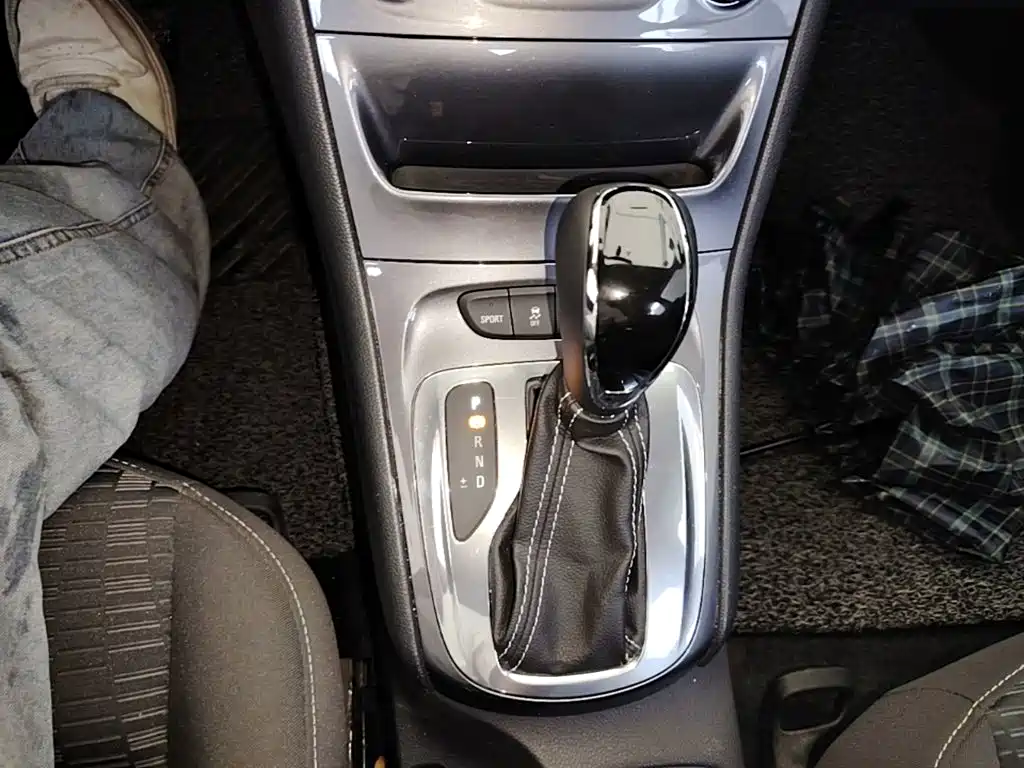 Buick Verano 2016 — фото 14