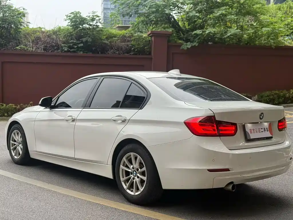 BMW 3 Series 2015 — фото 6