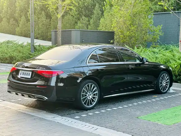Mercedes-Benz S-Class 2022