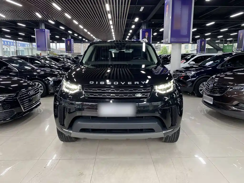 Land Rover Discovery 2018 — фото 8