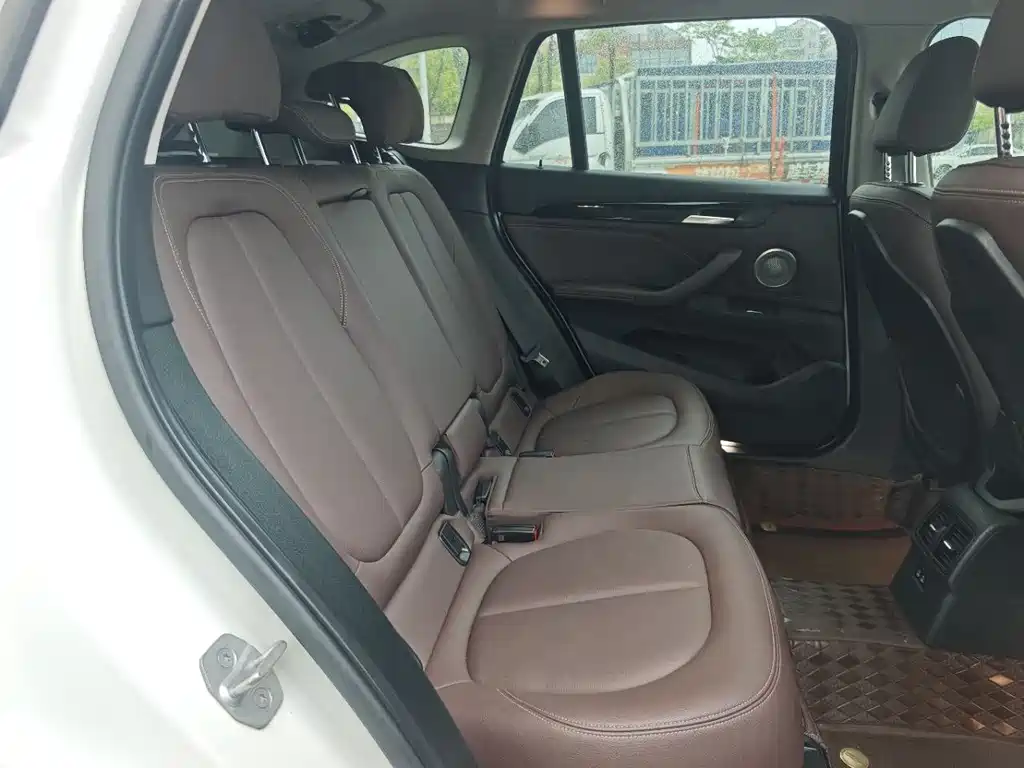 BMW X1 2023 — фото 15