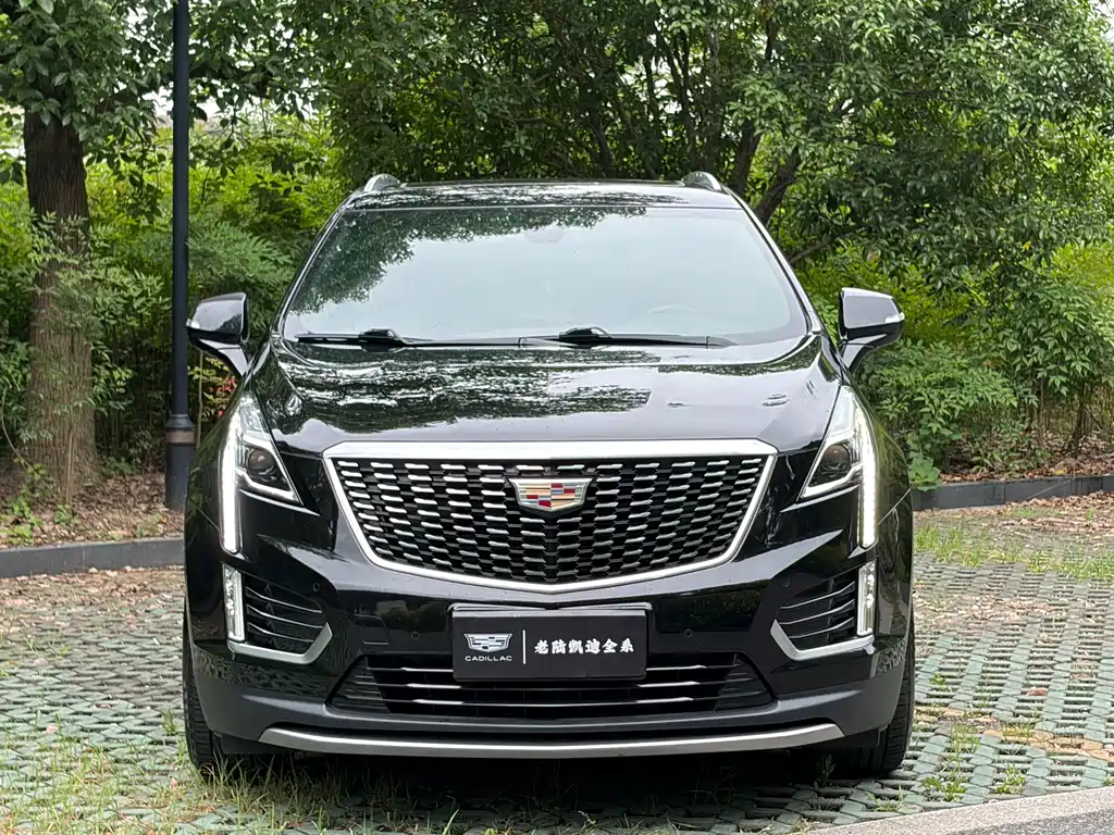 Cadillac XT5 2021 — фото 2