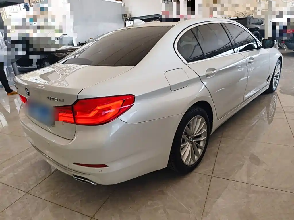 BMW 5 Series 2020