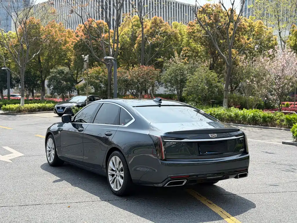 Cadillac CT6 2023 — фото 15