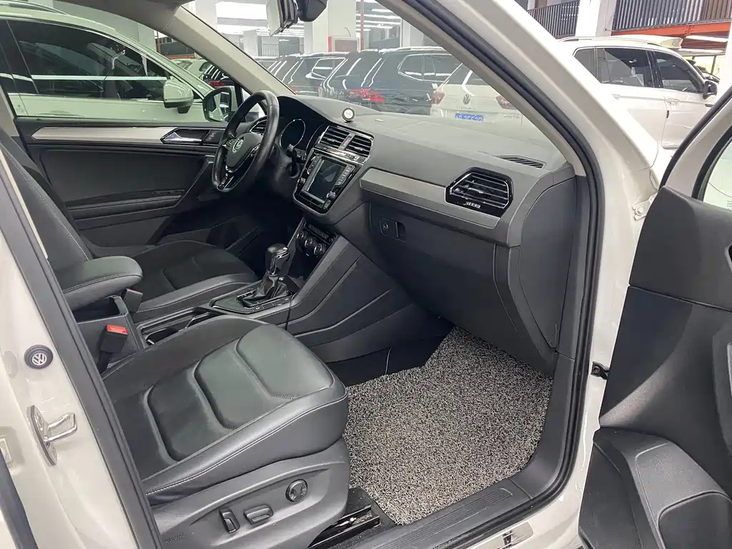 Volkswagen Tiguan L 2018