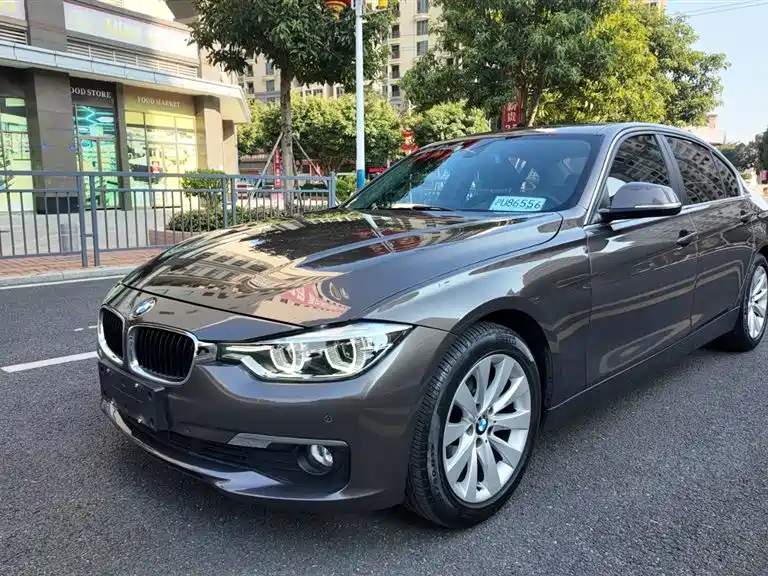 BMW 3 Series 2017 — фото 2