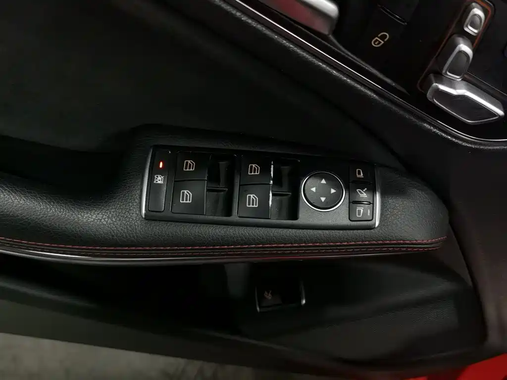 Mercedes-Benz CLA 2016 — фото 9