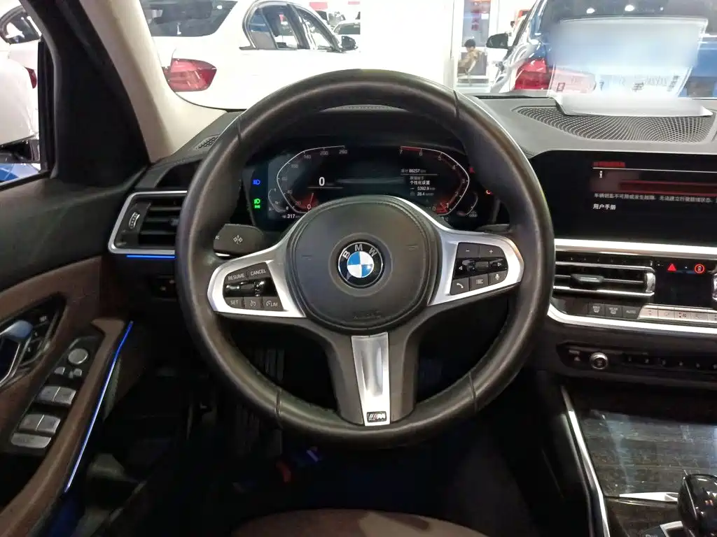 BMW 3 Series 2021