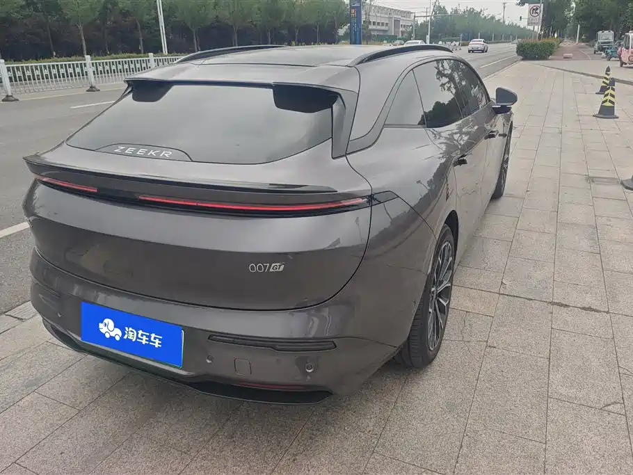 Zeekr 007 GT 2026