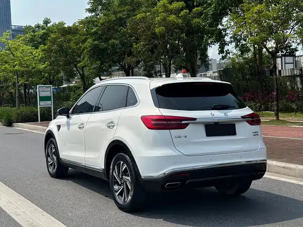 Hongqi HS5 2022