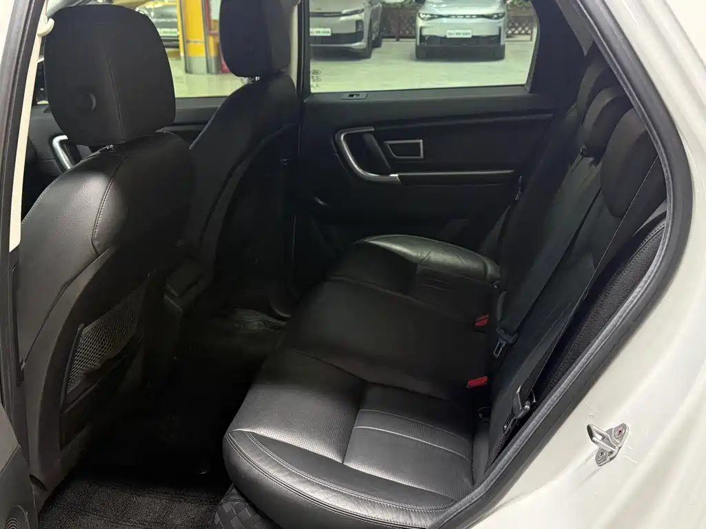 Land Rover Discovery Sport 2019 — фото 14