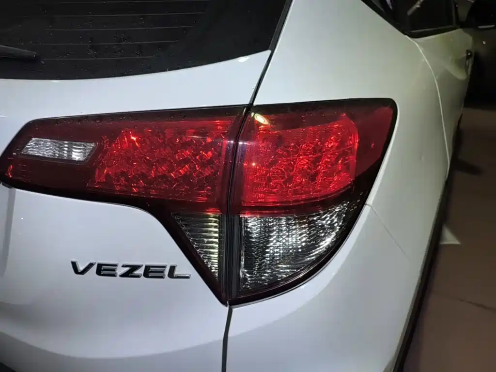 Honda Vezel 2021 — фото 8