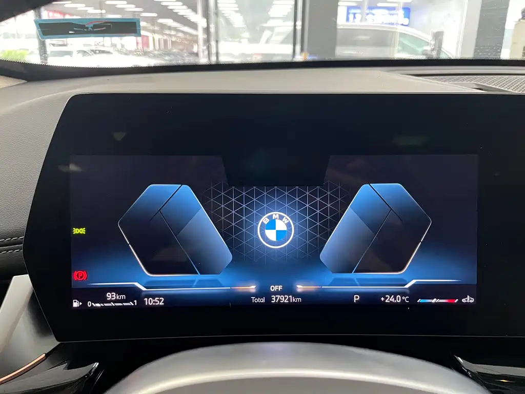 BMW X1 2023 — фото 13