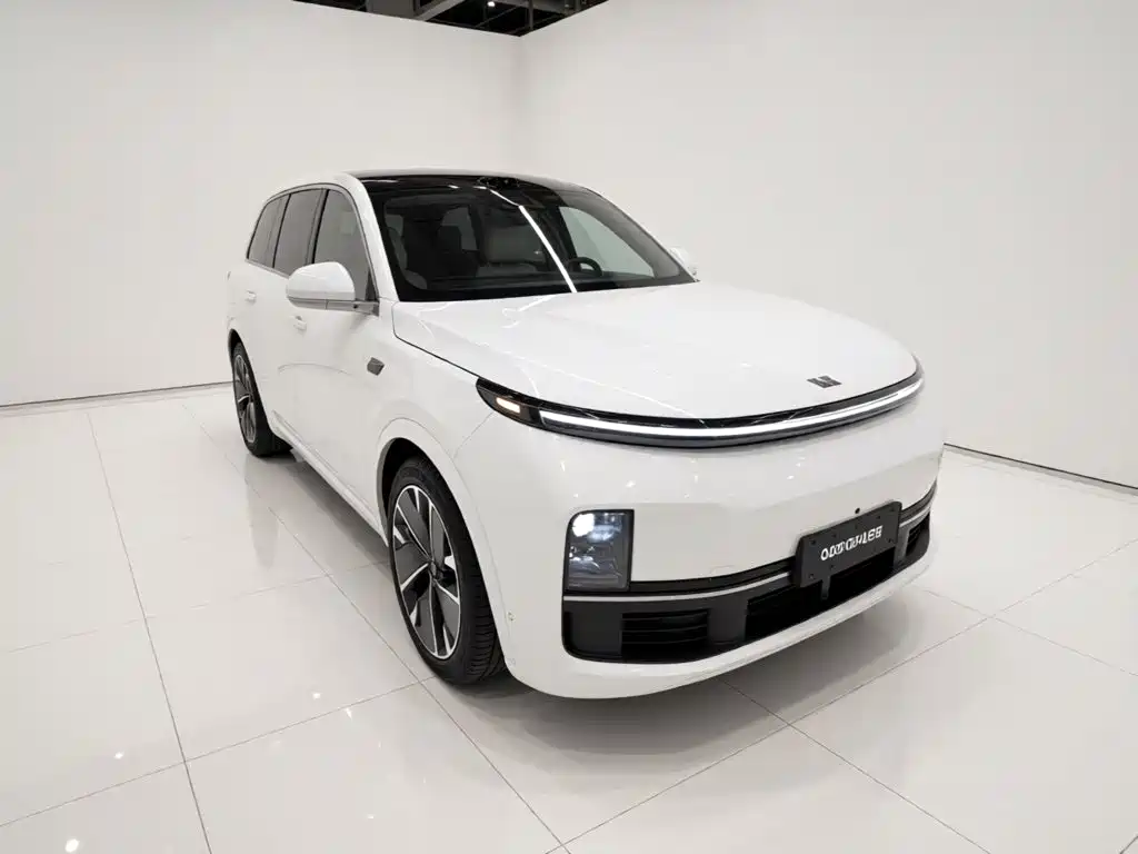 Li Auto Li L9 2025