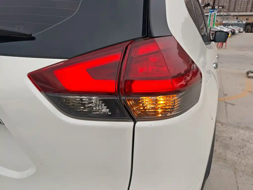 Nissan X-Trail 2020 — фото 24