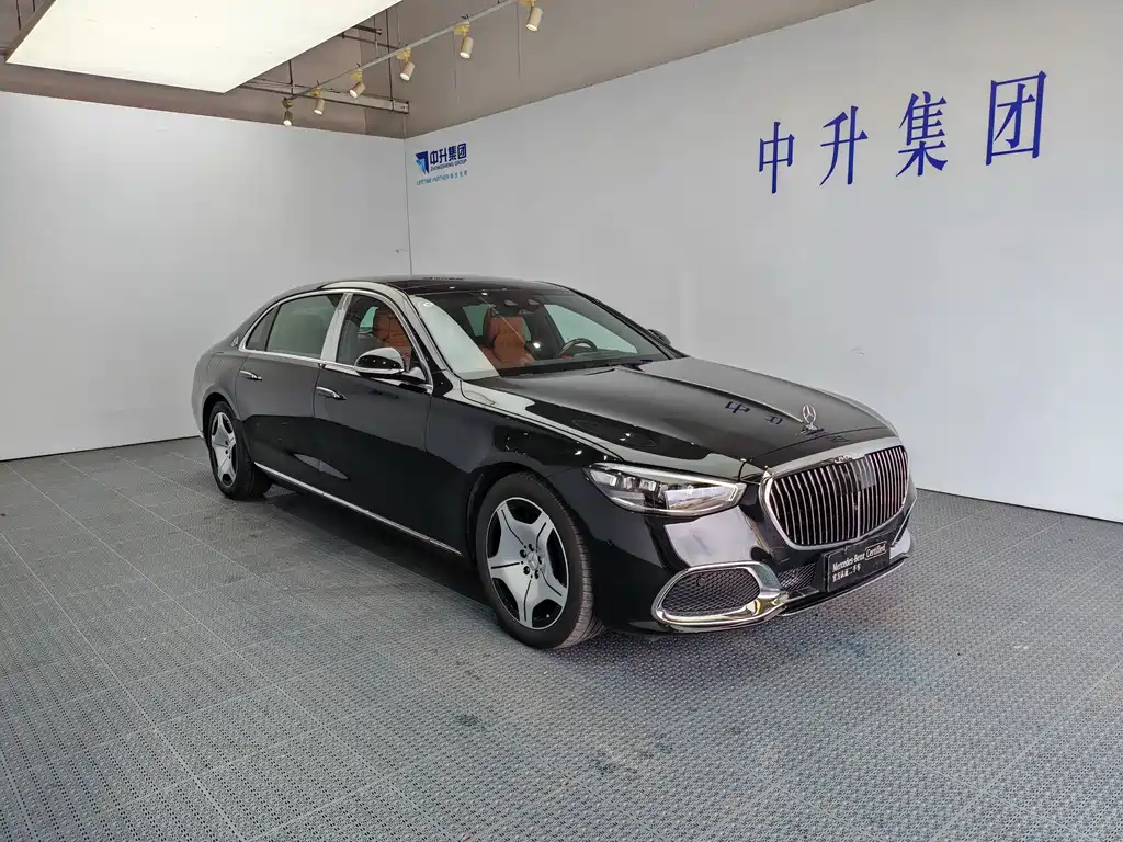 Mercedes-Benz Maybach S-Class 2025