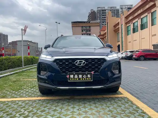 Hyundai Santa Fe 2019
