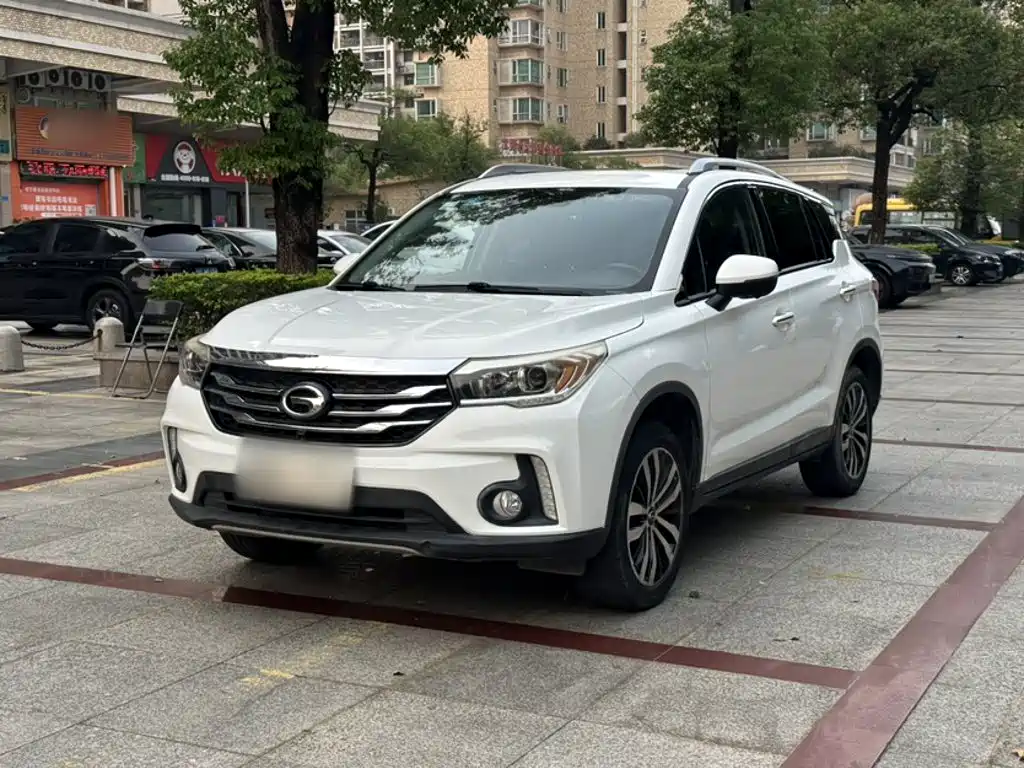 GAC Trumpchi GS4 2018 — фото 1