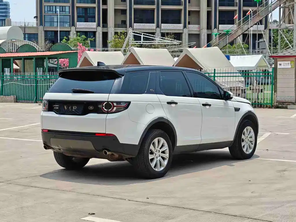 Land Rover Discovery Sport 2019 — фото 7