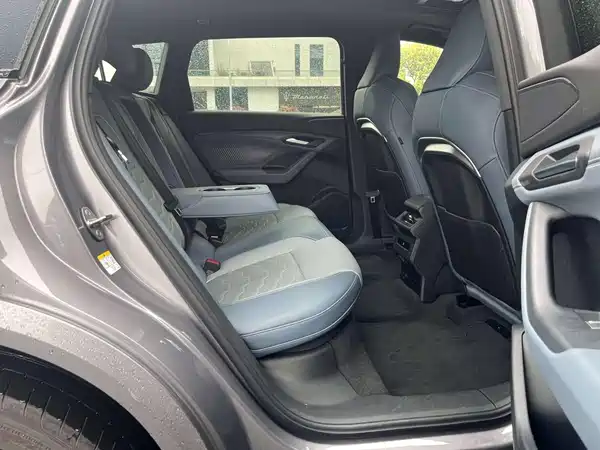 Audi Q6L E-Tron 2026