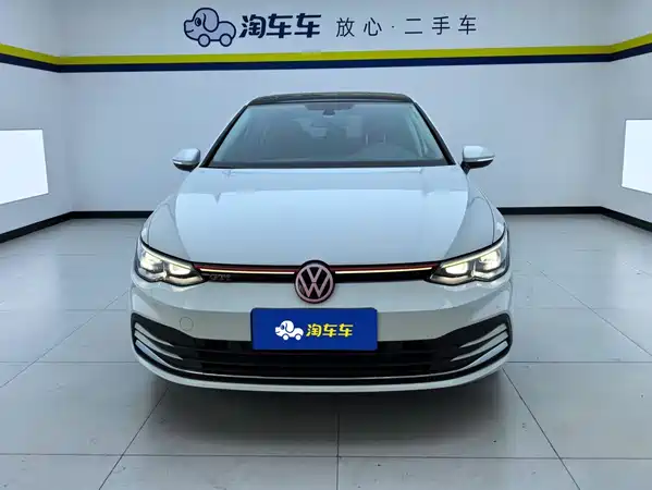 Volkswagen Golf 2023