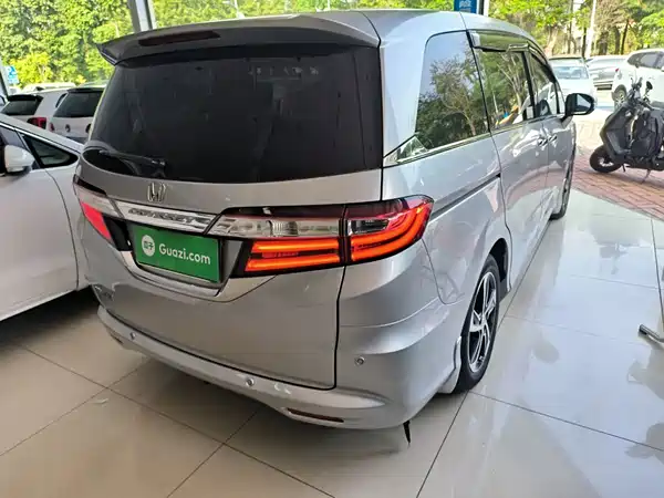 Honda Odyssey 2015
