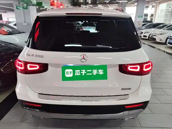 Mercedes-Benz GLB 2021