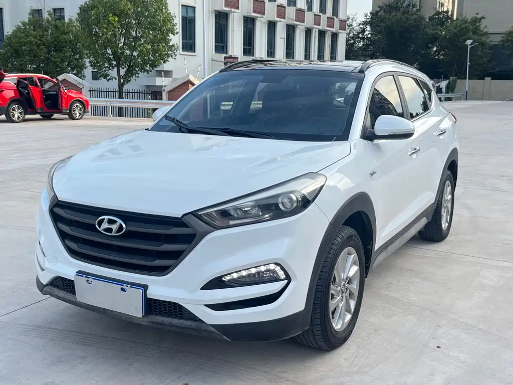 Hyundai Tucson 2018 — фото 1