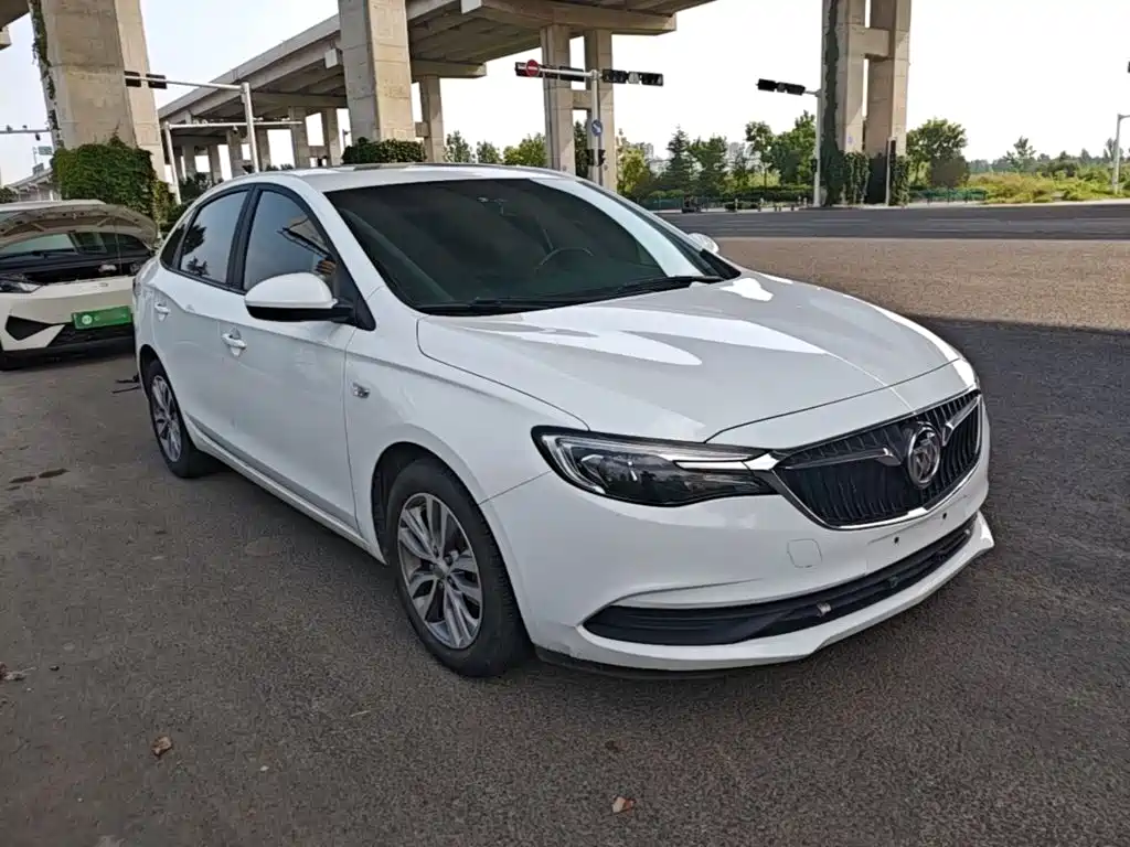 Buick Excelle GT 2018 — фото 4