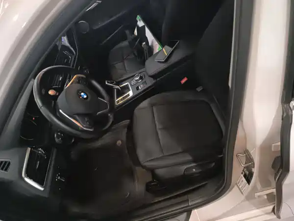 BMW 1 Series 2022