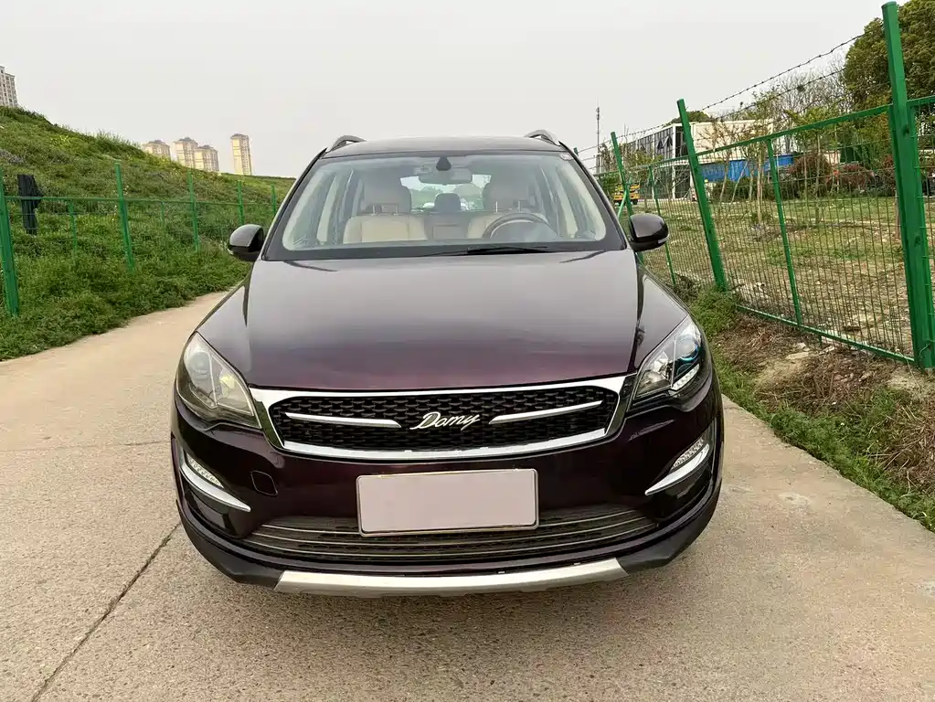 Zotye X5 2017 — фото 2