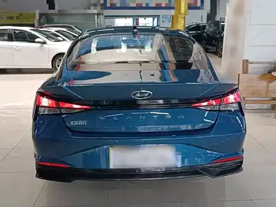 Hyundai Elantra 2021